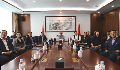 濟(jì)南建工集團(tuán)組織收聽(tīng)收看中國(guó)共產(chǎn)黨第二十次全國(guó)代表大會(huì)開(kāi)幕會(huì)盛況